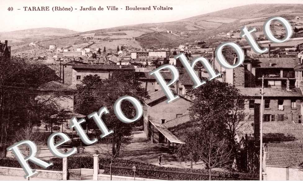 Jardin de Ville, Boulevard Voltaire