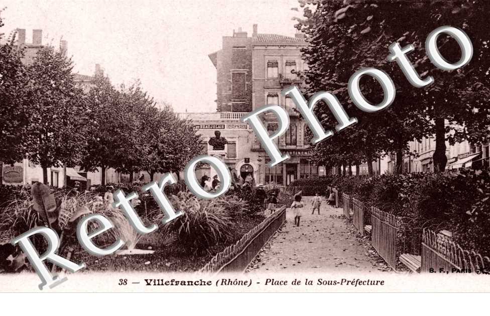 la Place de la Sous-Prefecture