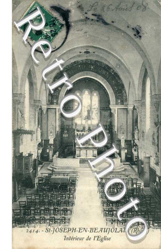 Saint Joseph en Beaujolais - Interieur de l'Eglise