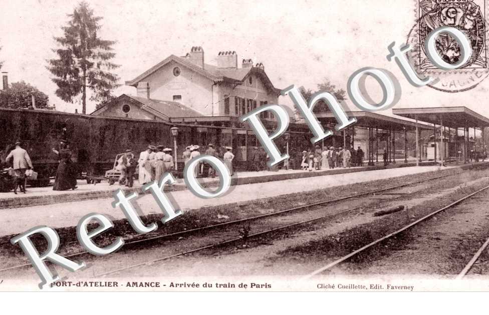 Arrivee du train de Paris