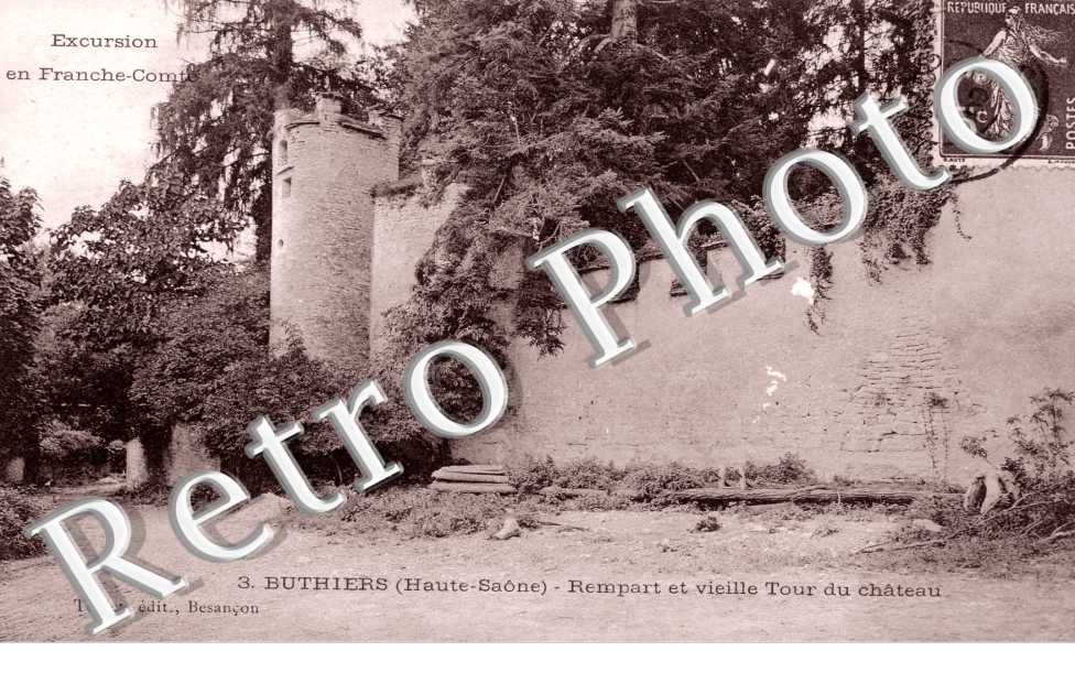 Rempart et vieille tour du chateau
