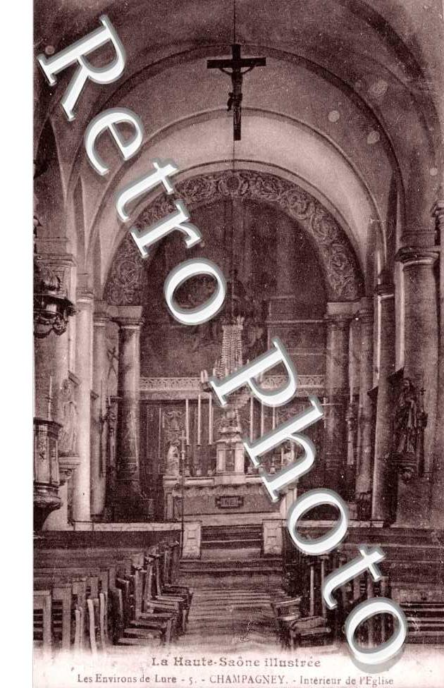 interieur de l'eglise
