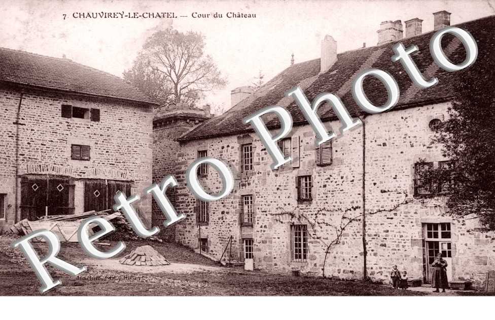 cour du chateau