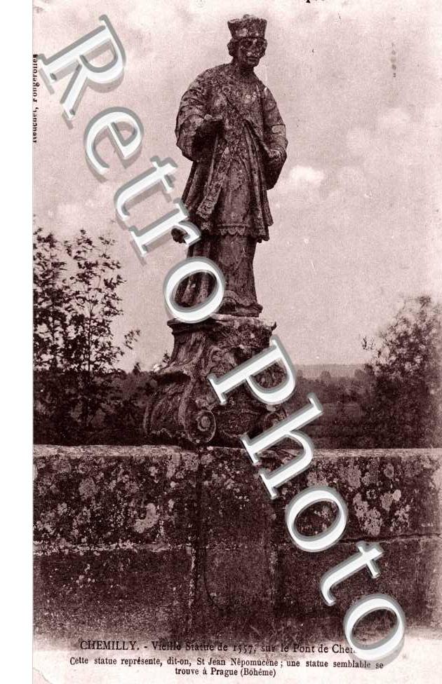 vieille statue sur le pont de Chemilly