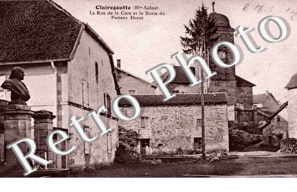la rue de la Cure et le buste du pasteur Durot