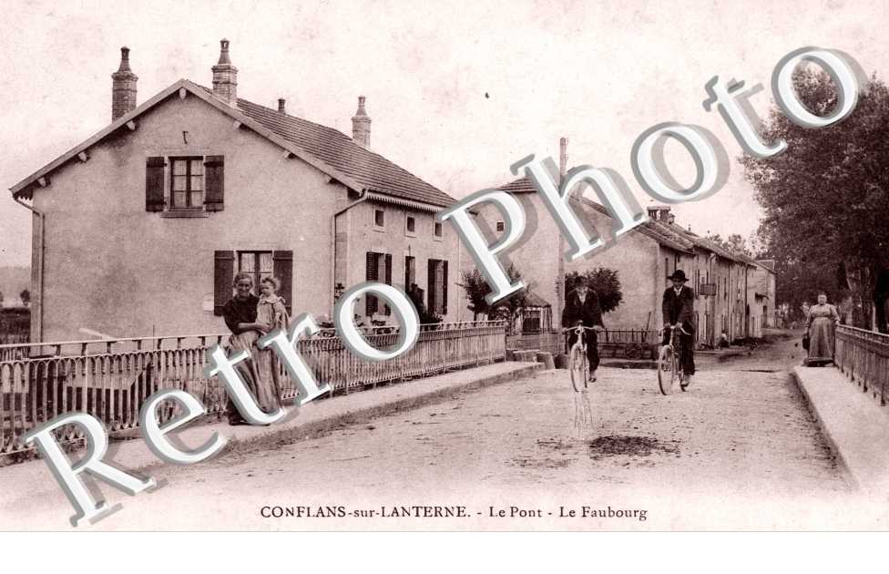 Le pont - le faubourg