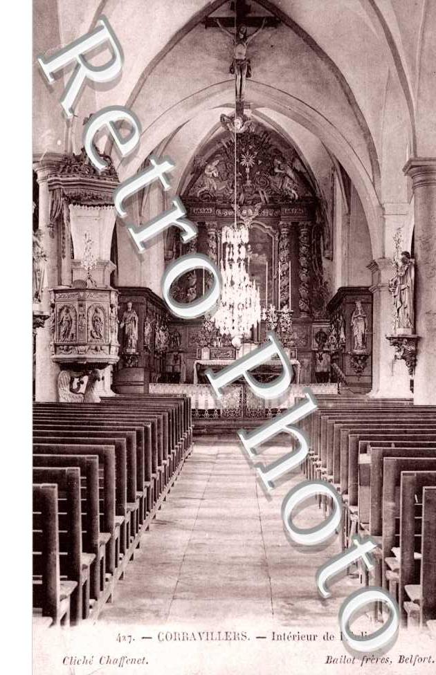 interieur de l'eglise