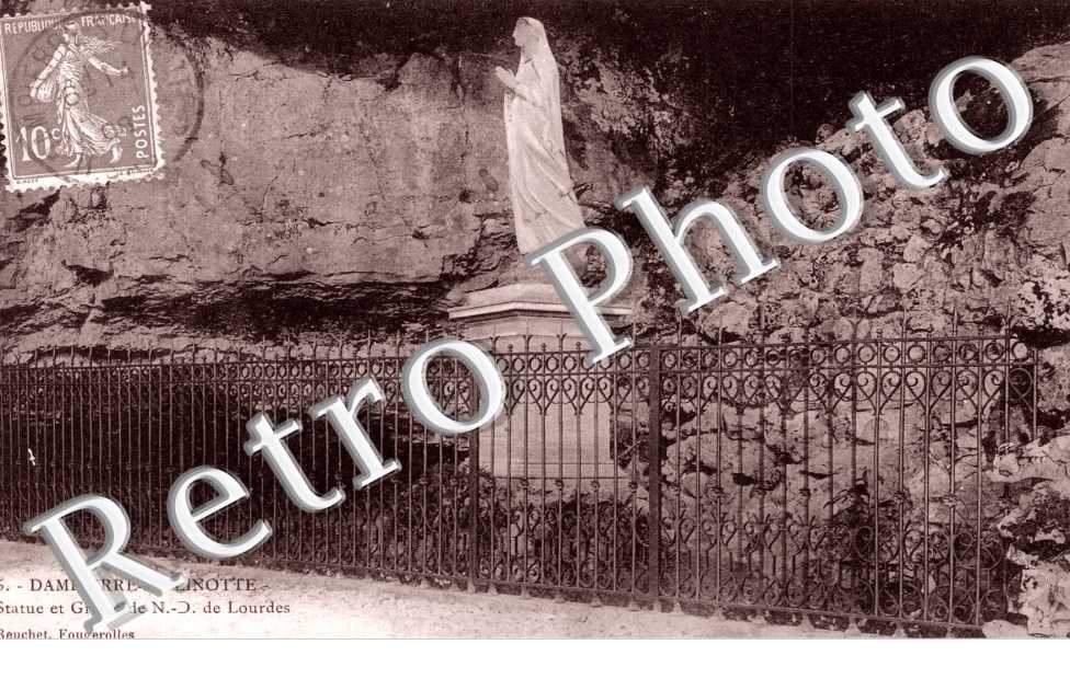 statue et grotte Notre-Dame de Lourdes