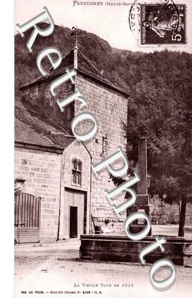 la vieille tour de 1015