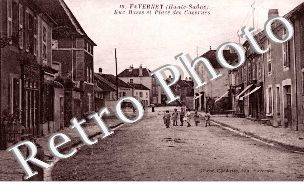 place des Casernes et rue Basse