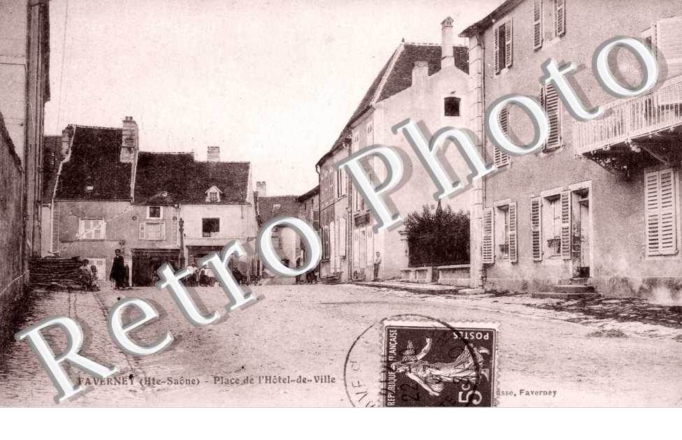 place de l'Hotel-de-Ville