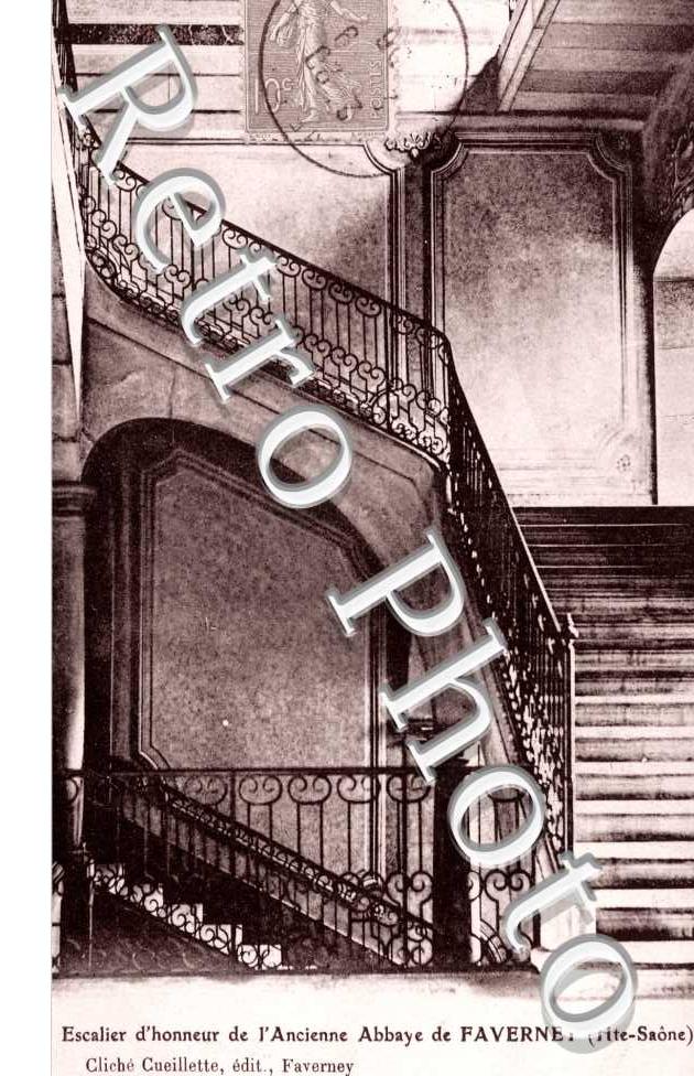 Escalier d'honneur de l'ancienne abbaye