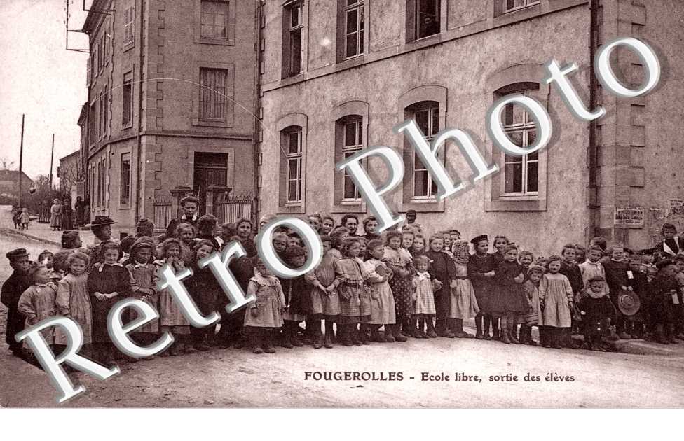 Ecole Libre, Sortie des Elèves