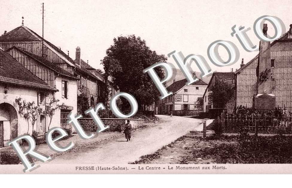le centre, le monument aux morts