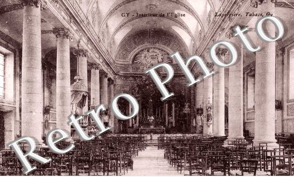 Intérieur de l'église