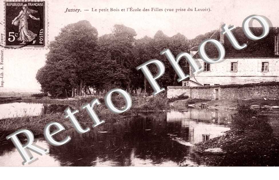 Le Petit Bois et l'Ecole des Filles