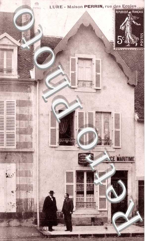 Maison Perrin, Rue des Ecoles