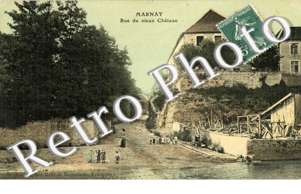Rue du vieux chateau