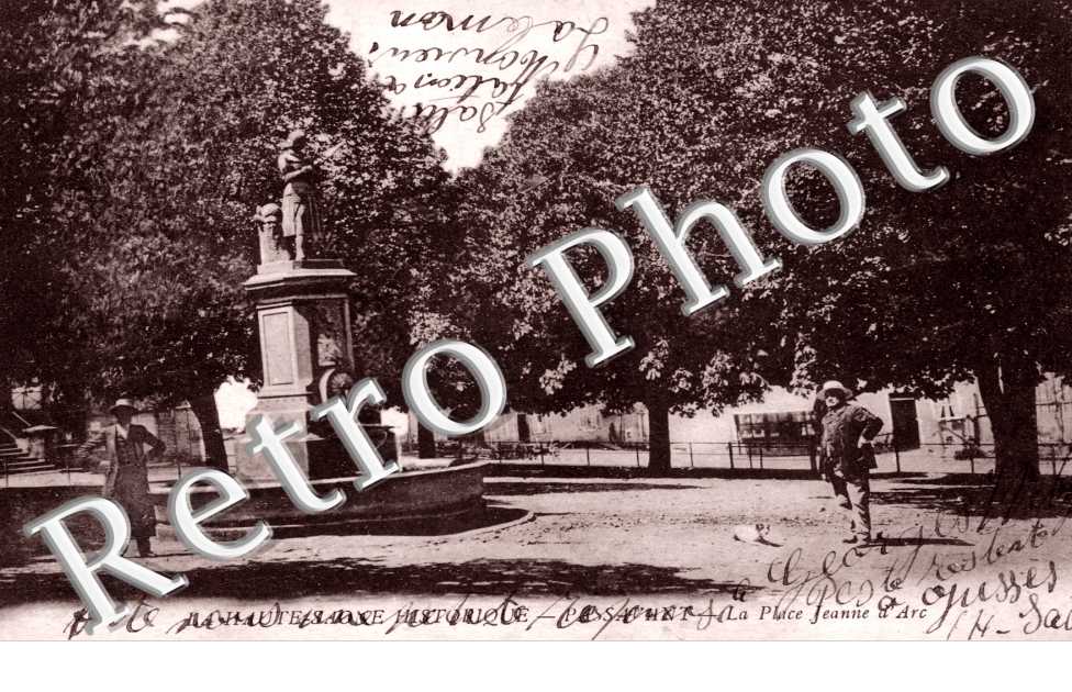 la place Jeanne d'Arc