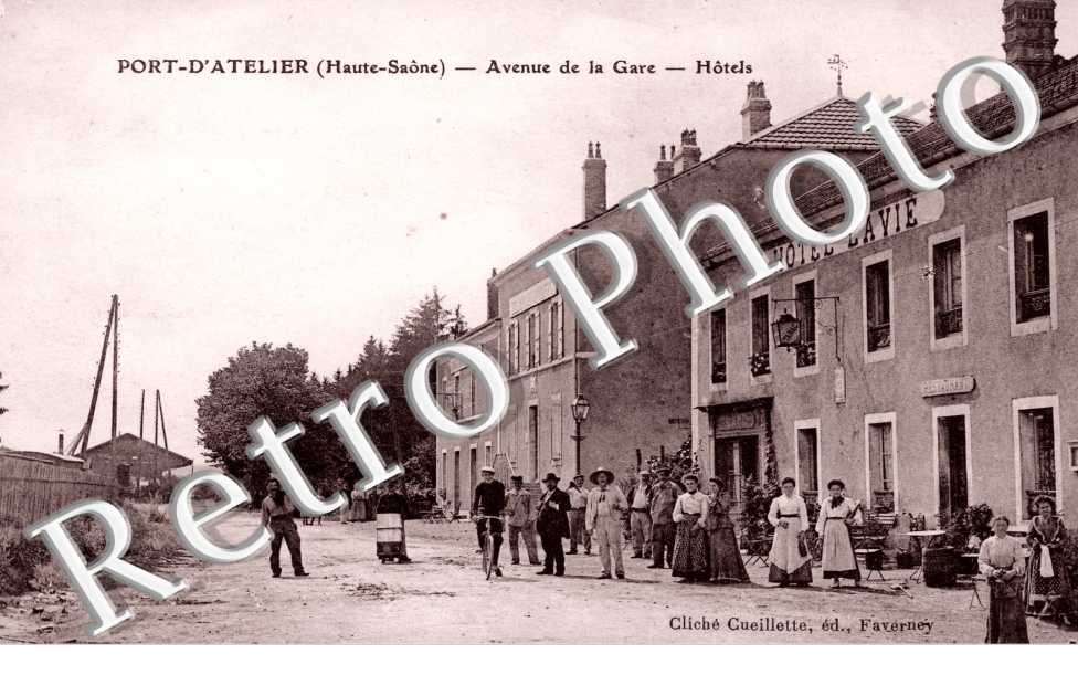 avenue de la Gare, hotels