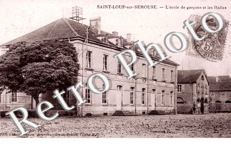 l'ecole de Garcons et les Halles