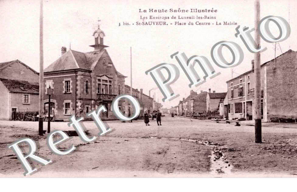 Place du centre - la mairie