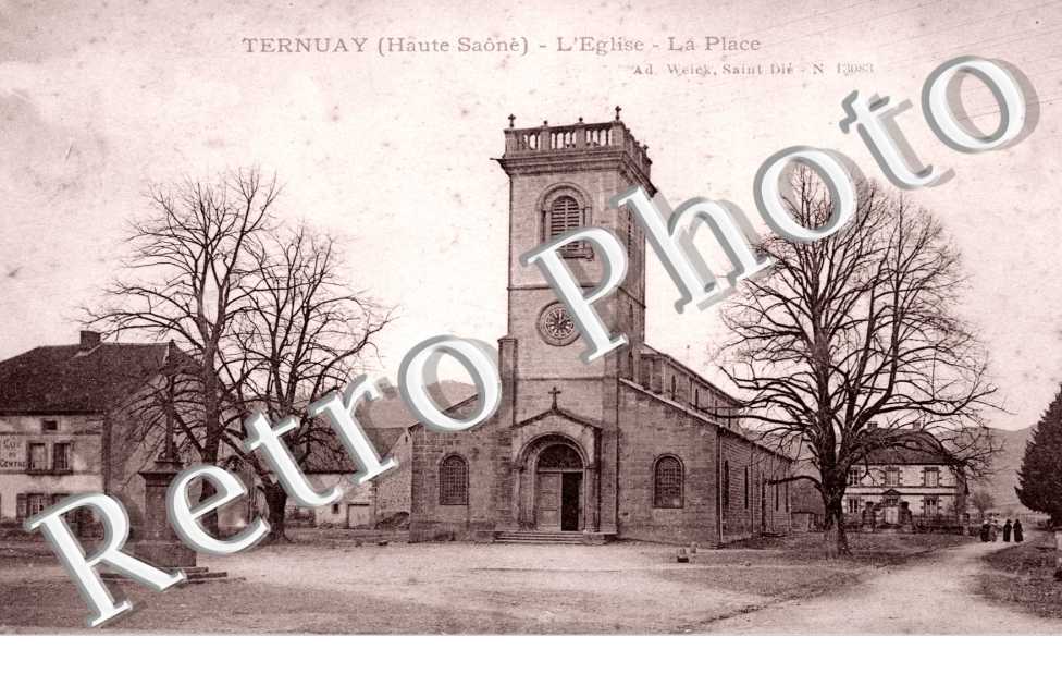 L'eglise - la place