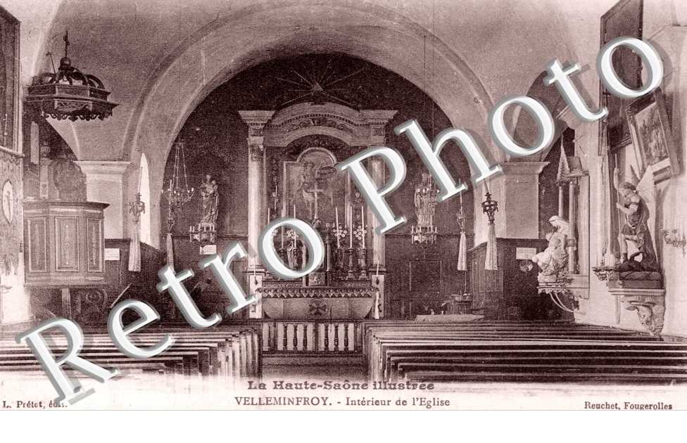 Interieur de l'eglise