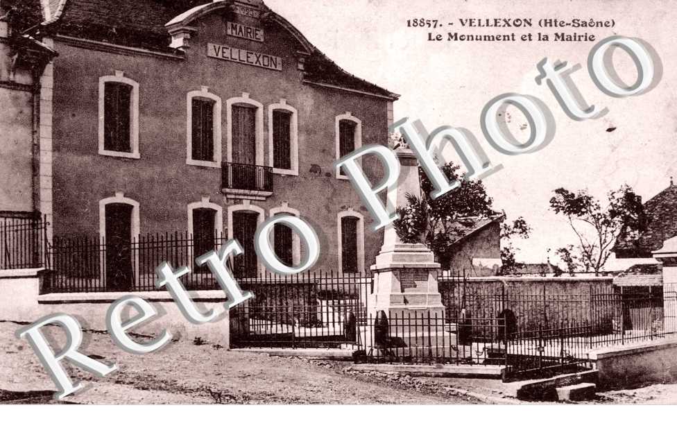 Monument et la mairie