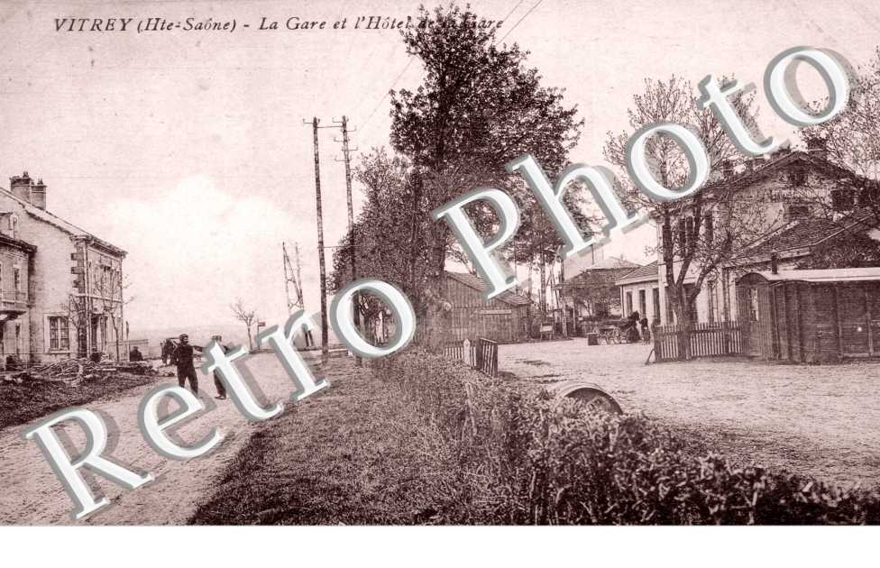 la Gare et l'Hotel de Ville