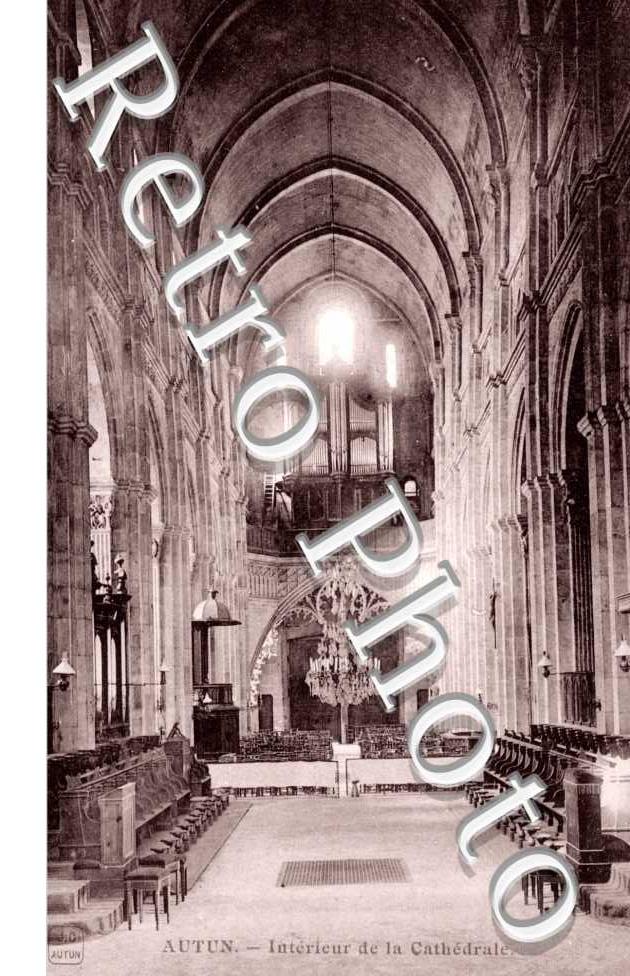 Interieur de la Cathedrale