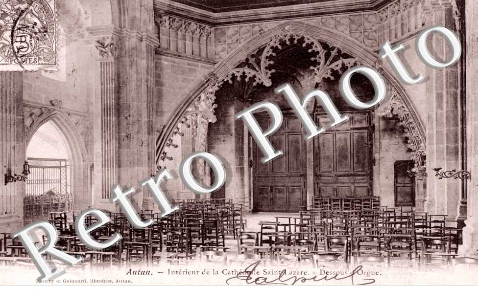 Interieur de la Cathedrale