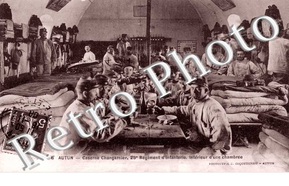 Caserne Changarnier 29 e regiment d'infanterie - interieur d'une chambre