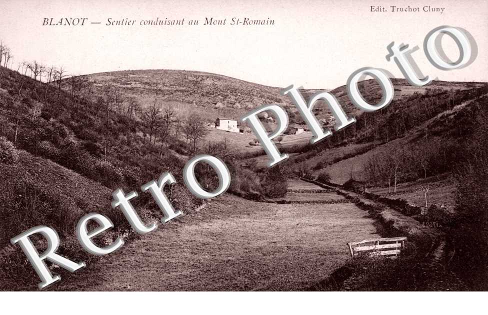 Sentier conduisant au Mont Saint-Romain