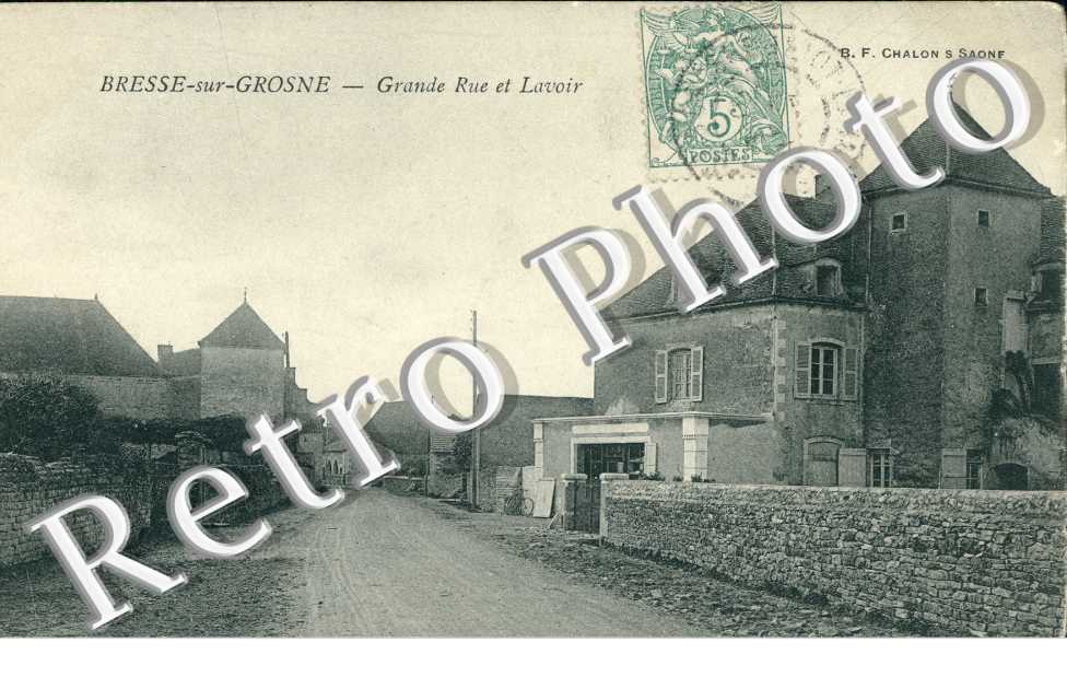 Grande rue et lavoir