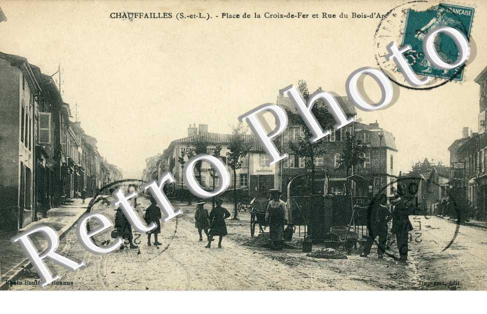  Place de la croix de fer et rue Bois d'Art