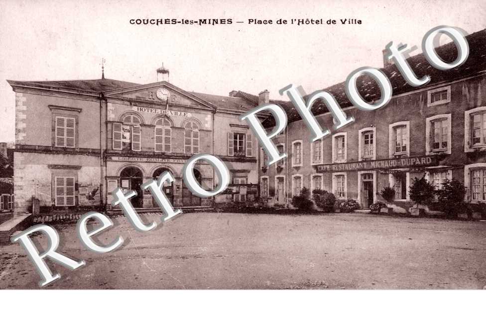 Place de l'Hotel de Ville