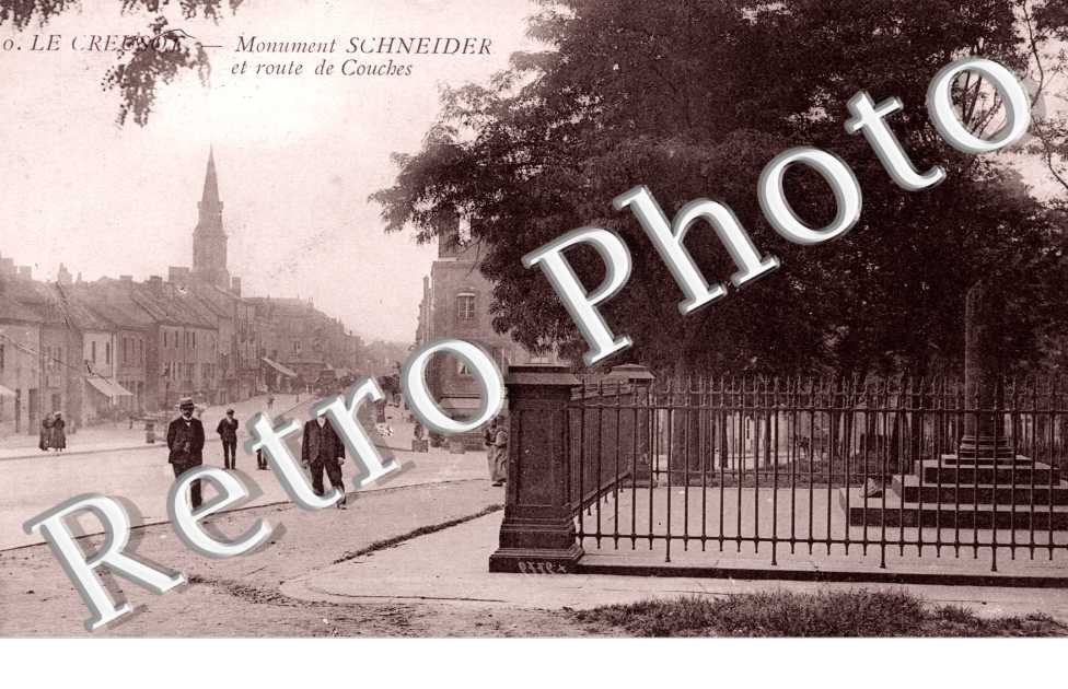 Route de Couches Monument Schneider
