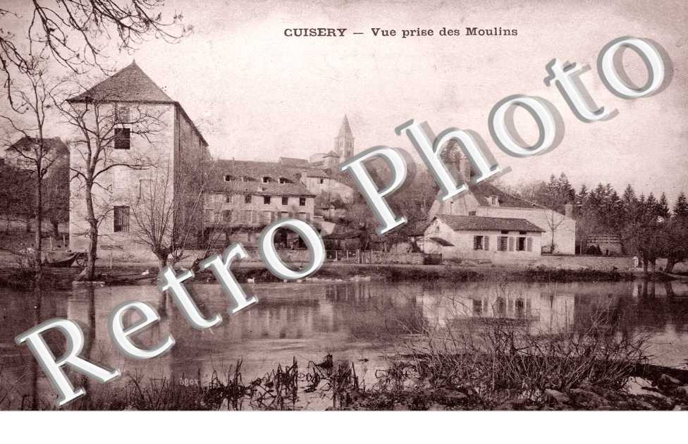 Les Moulins