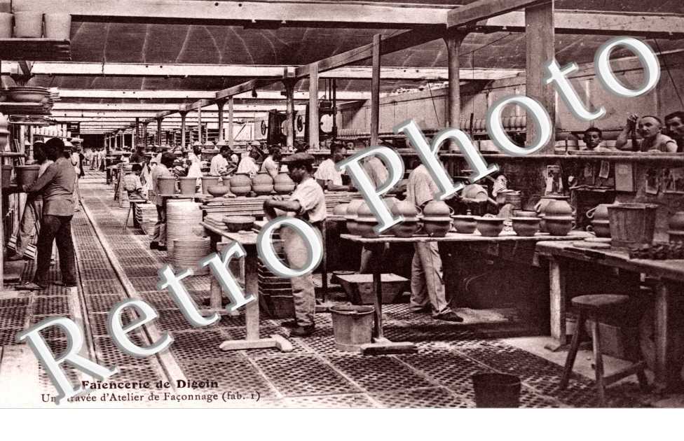 Faiencerie - atelier de faconnage