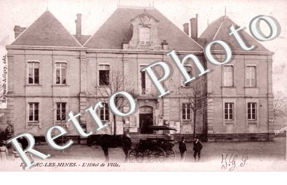 L'Hotel de Ville