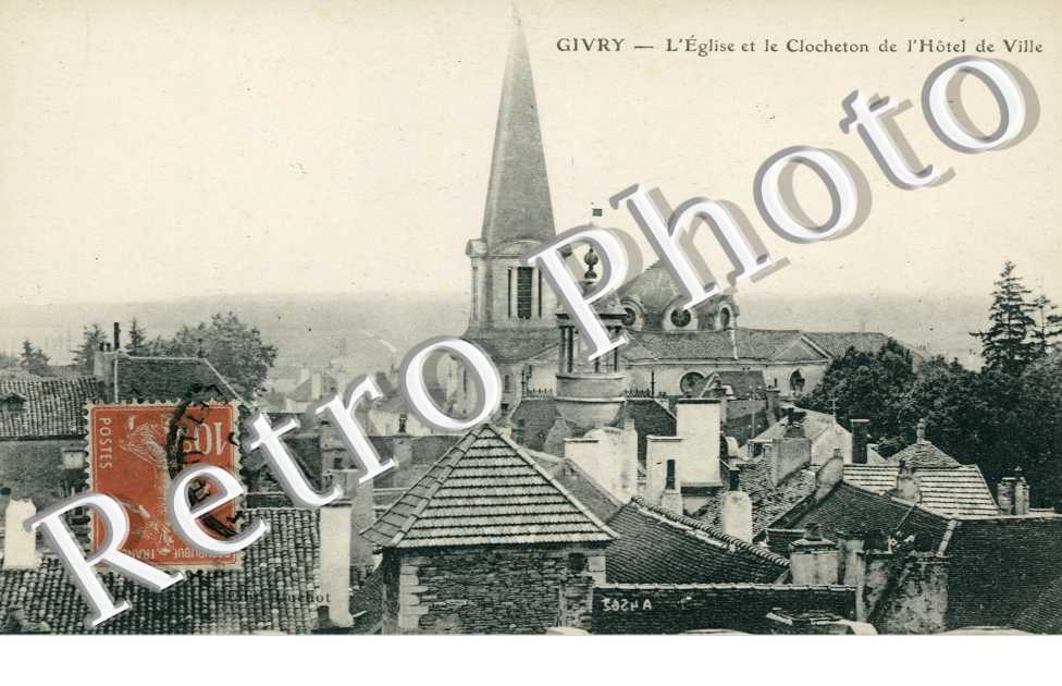 l'Eglise et le Clocheton de l'Hotel de Ville