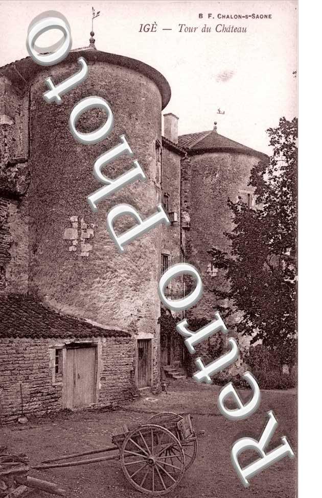 TOUR DU Chateau