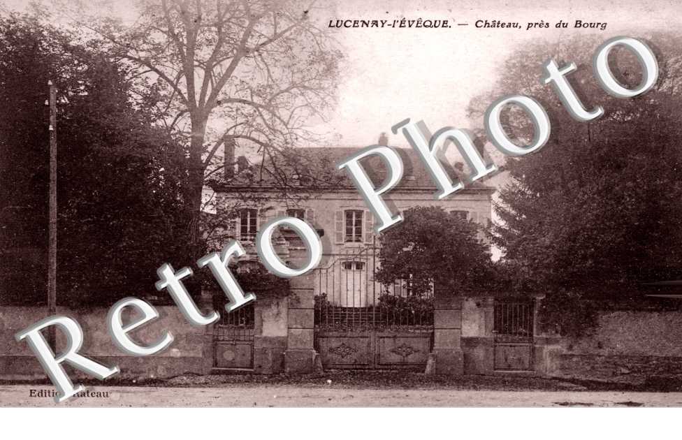 Chateau, pres du bourg