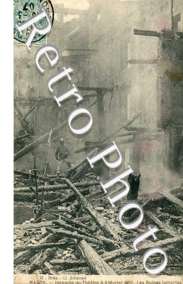 Incendie du Theatre 8-9 Fevrier 1907, les Ruines fumantes