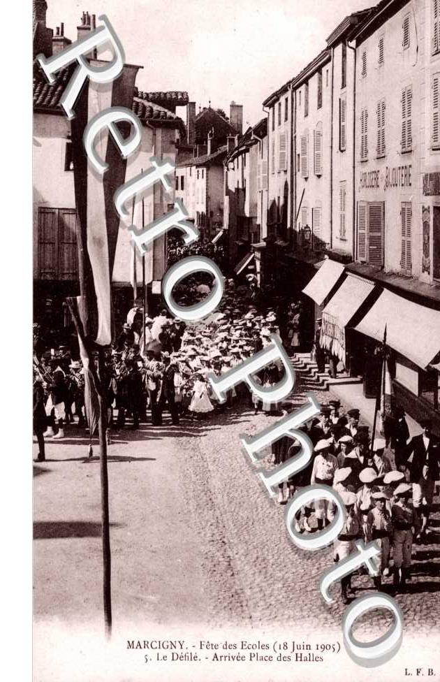 Fete des Ecoles 18 juin 1905, Place des Halles