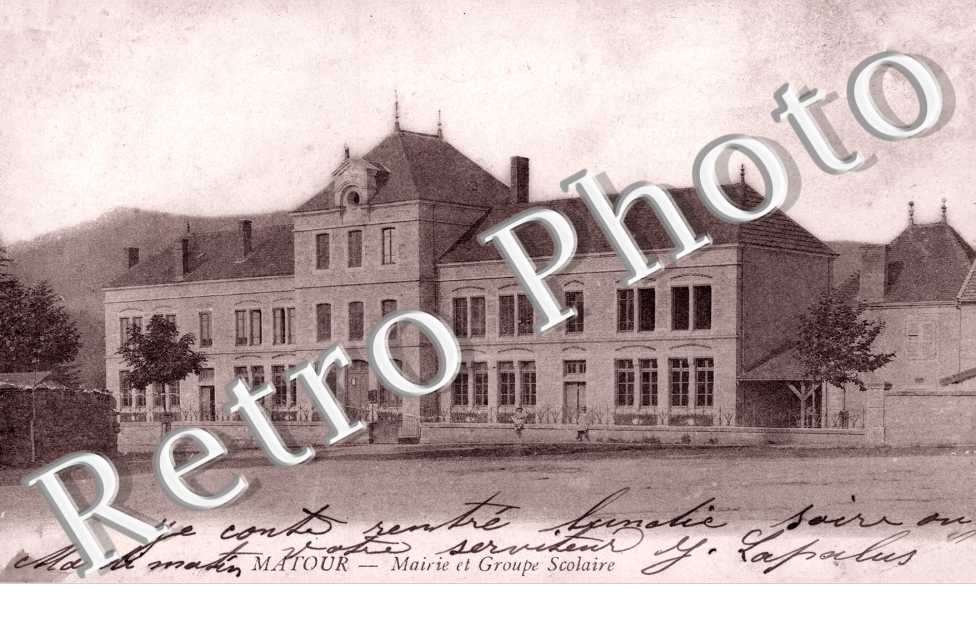 Mairie et Groupe Scolaire