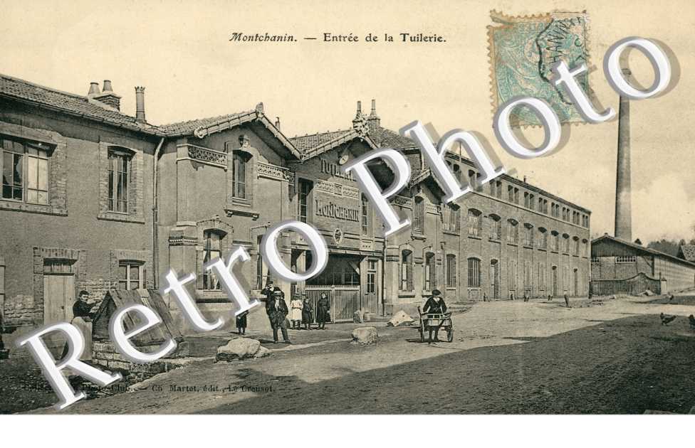 Entree de la tuilerie