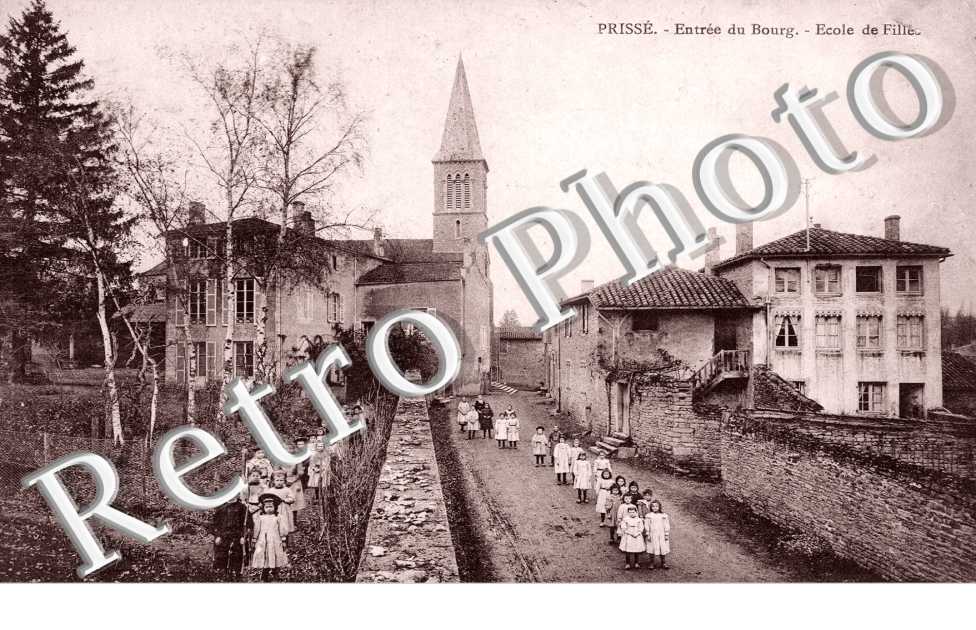 Entree du bourg - ecole de filles