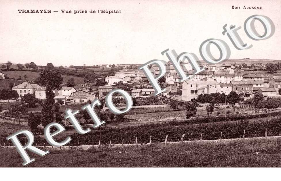 Vue prise de l'Hopital